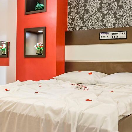 Motel Shampoo (Adults Only) Brusque Luaran gambar