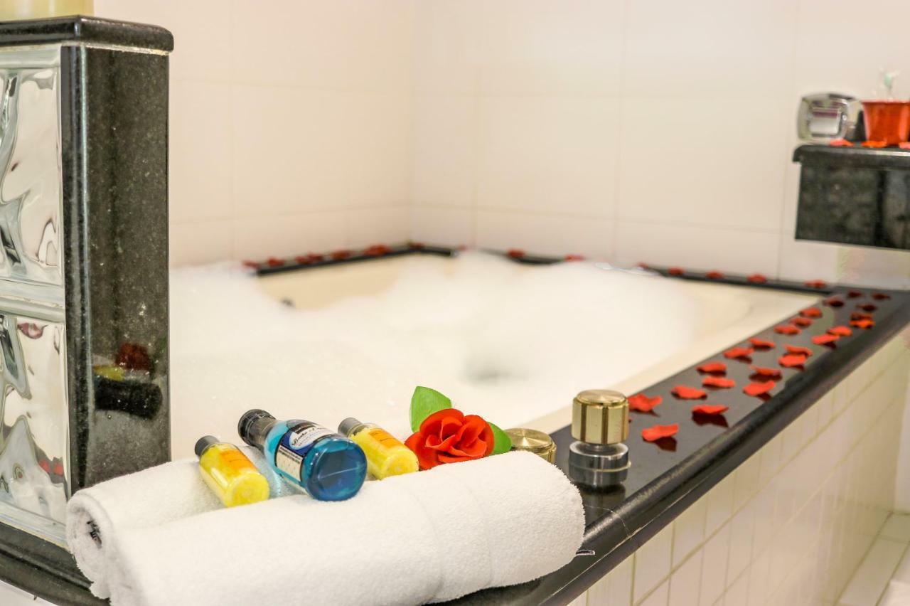 Motel Shampoo (Adults Only) Brusque Luaran gambar